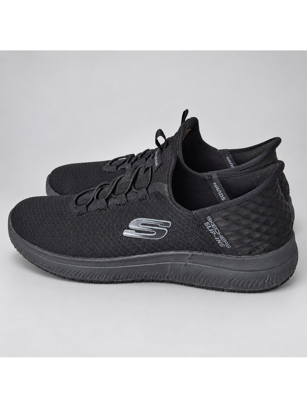 Skechers Summits Colsin Mens size 10.5 shoes Black Slip Resistant sneakers